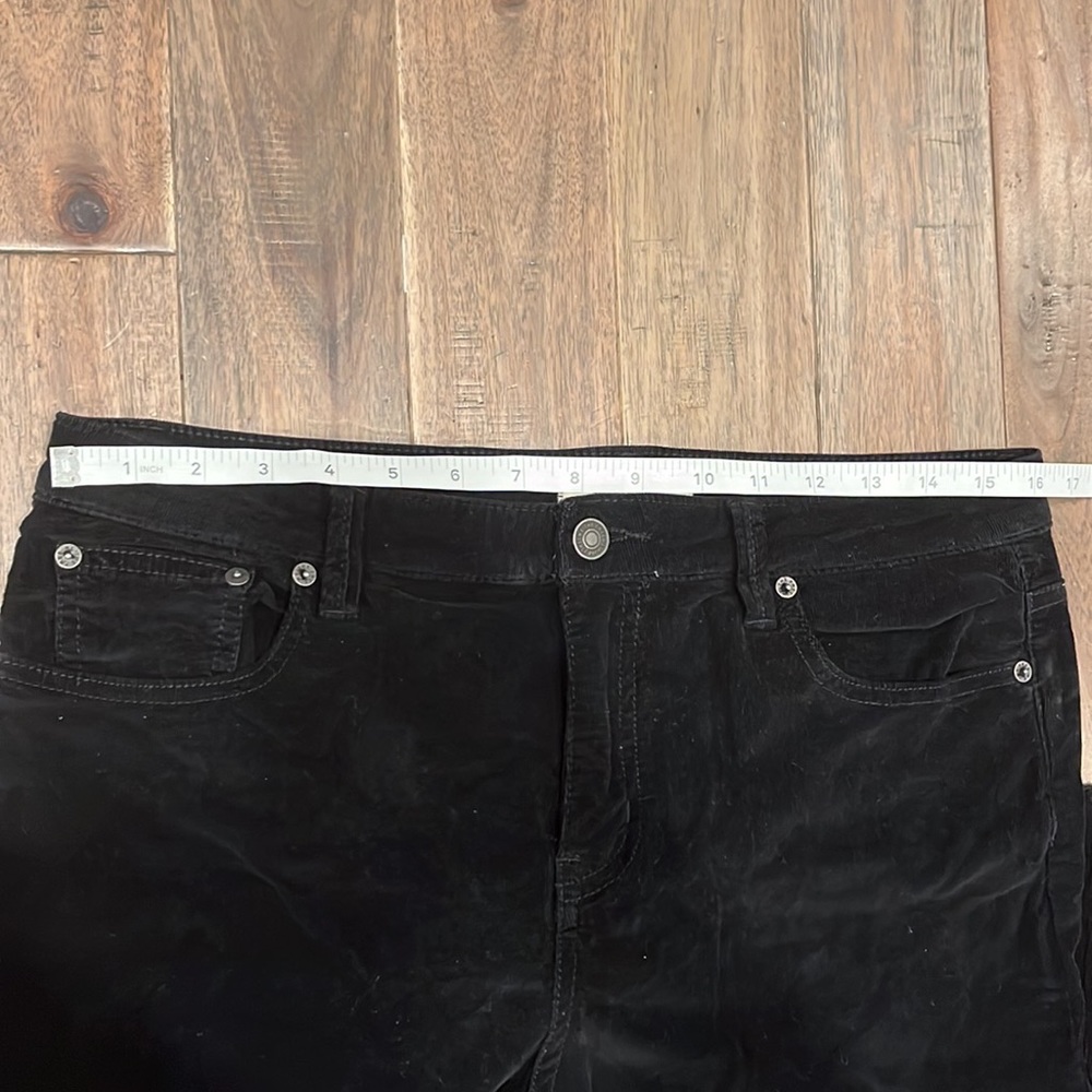 We The Free Black Flare Leg High Rise Raw Hem Corduroy Jeans Free People Size 29 - Picture 13 of 16